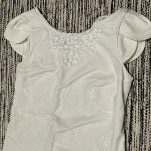 LILLY PULITZER white beaded and embroidered Pearce dress Size 4. Used